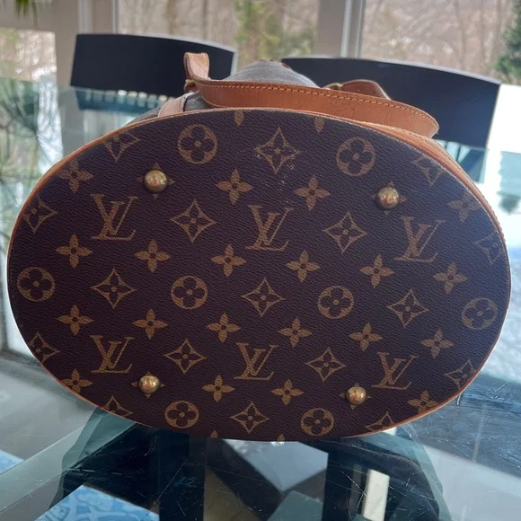 Louis Vuitton Monogram Brown Bucket Bag With Wallet